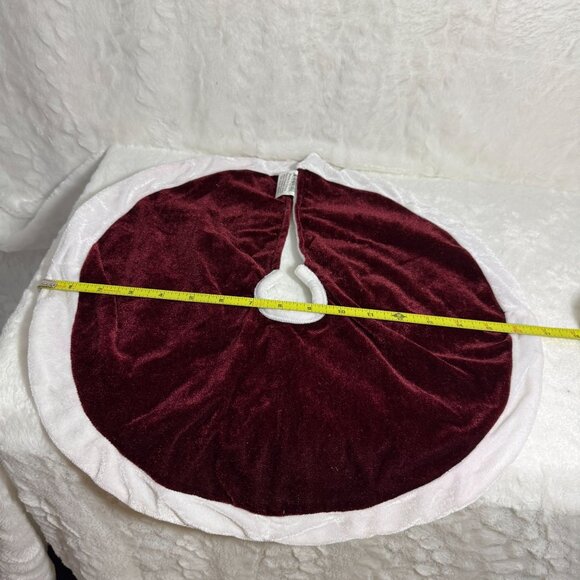Miniature Christmas Tree Skirt  Burgundy & White Velvet With Hook & Loop Closure - Picture 4 of 6